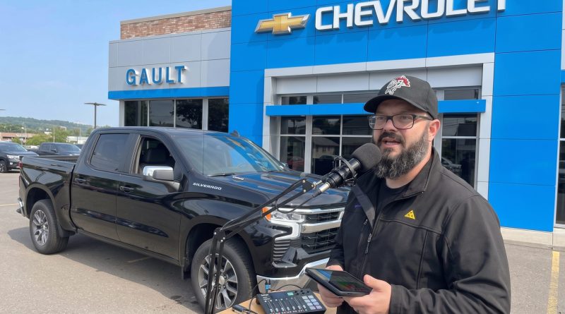 Join Rich Birdsall at Gault Chevrolet!